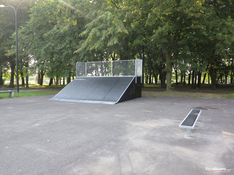 Skatepark Grodków on asphalt