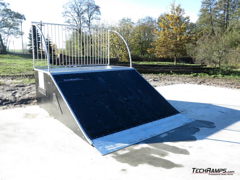 wooden skatepark