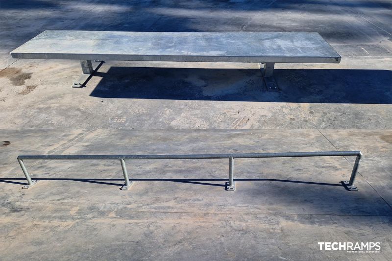  Bench 2 - skatepark 