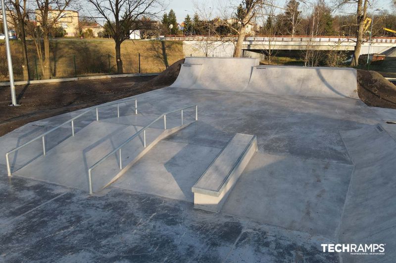 Návrh a výstavba betónových skateparkov