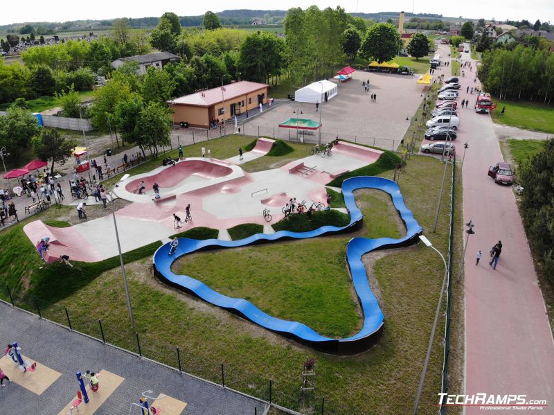 Športové zariadenia - skatepark a pumptracková dráha Techramps