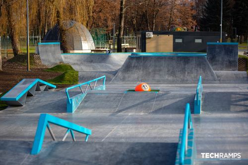 Betónový skatepark - Brzeszcze