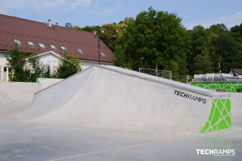 Betónový skatepark - Bystra Podhalansk