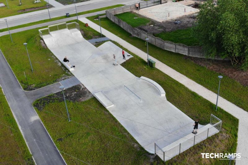 Betónový skatepark Chęciny