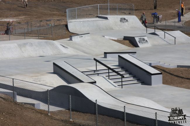 Betonowy skatepark w Olkuszu