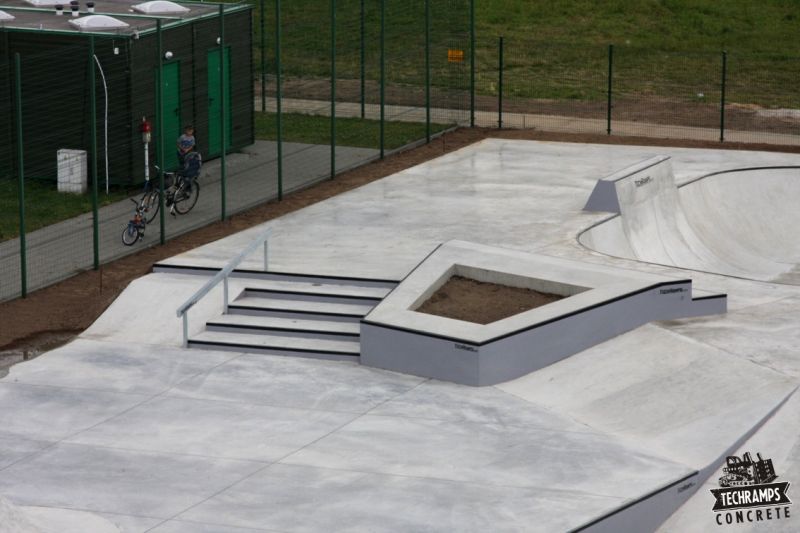 Betonowy skatepark w Wolsztynie