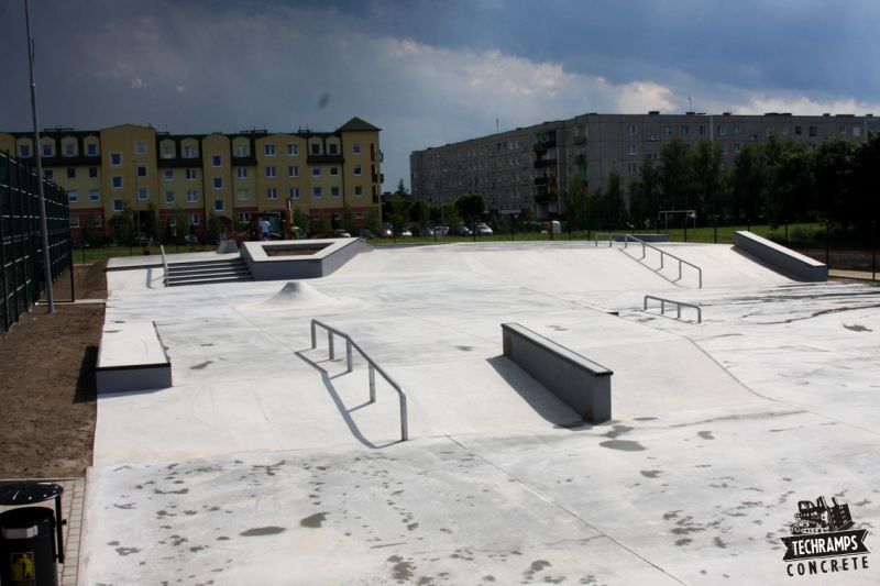 Betonowy skatepark w Wolsztynie