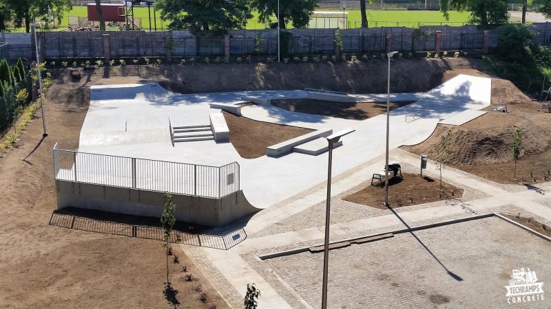 Concrete skatepark Żagań