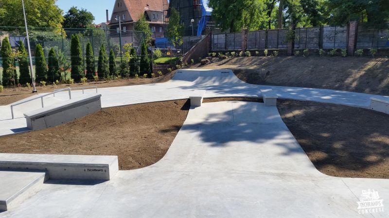 Concrete skatepark Żagań