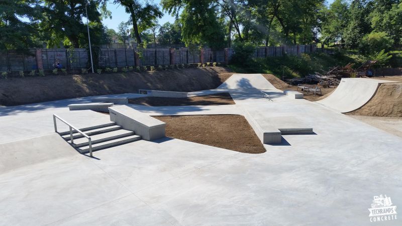 Concrete skatepark Żagań