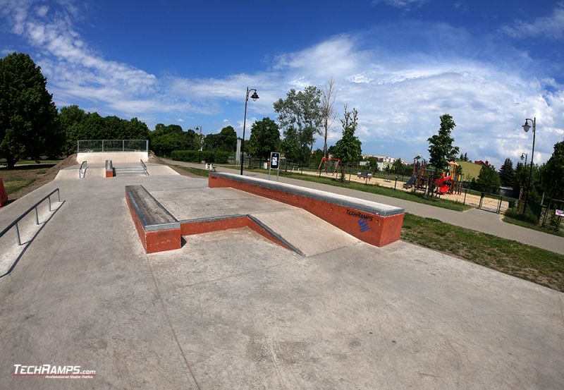 Concrete skatepark from Techramps