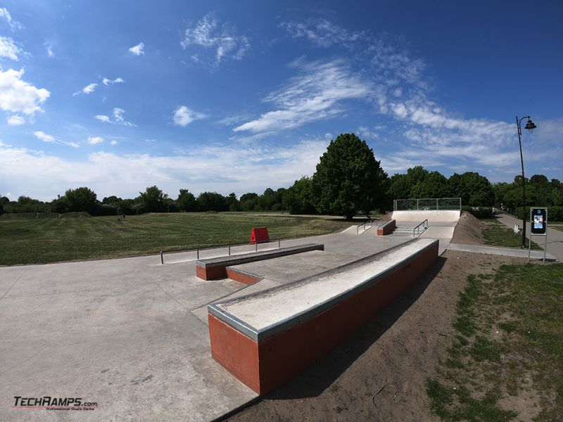 Concrete elements of skatepark