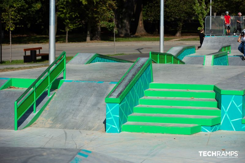 Zielonka - concrete skatepark