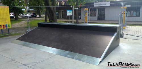 Dostawa elementów skateparku Brzeszcze