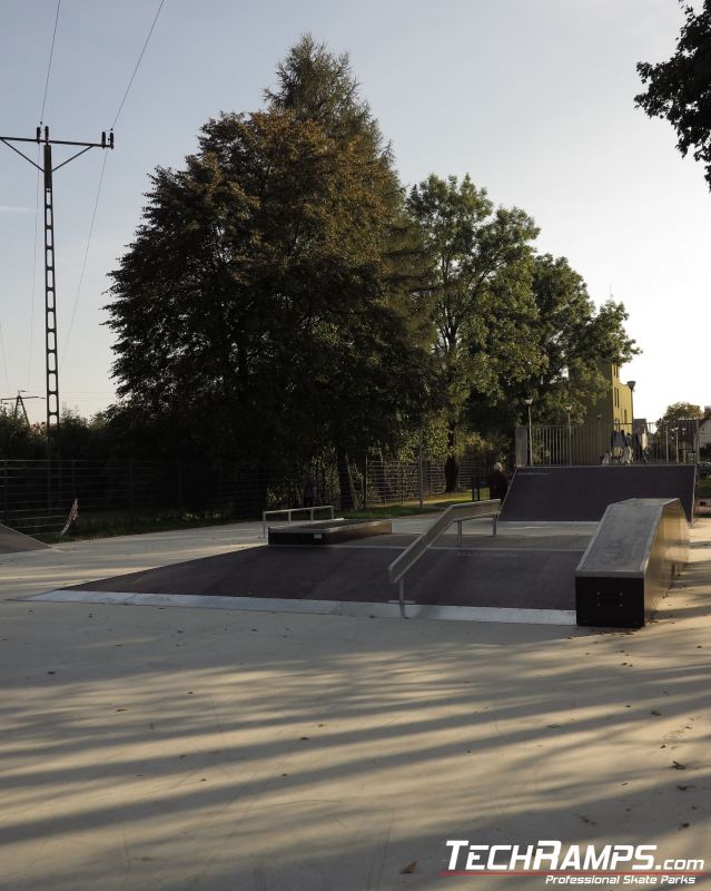 drewniany skatepark