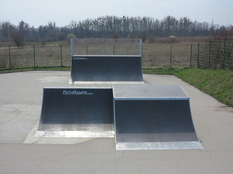 Funbox do skoków - TG skatepark - widok