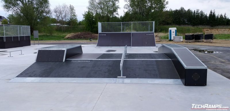 Funbox - skatepark Międzyrzec Podlaski