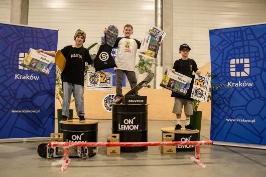 Golden Dragon AM 2024 - Soutenir les jeunes patineurs ! Golden Dragon AM 2024 - Soutenir les jeunes patineurs !