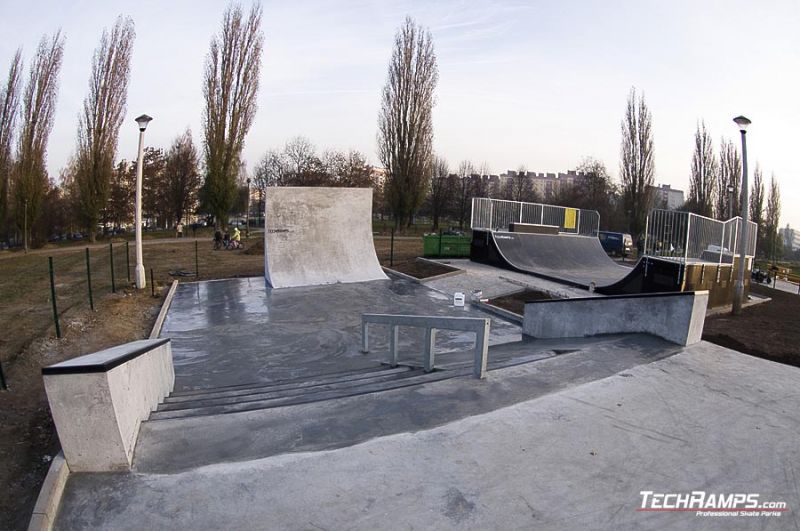 Kraków Mistrzejowice Skateplaza