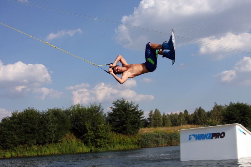 Wakepark Trzciany - Wake Family - Kicker M WakePro