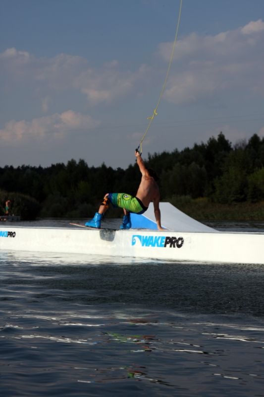 Wakepark Trzciany - Wake Family - Kicker M WakePro