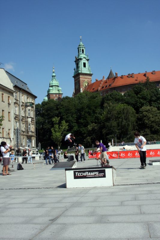 Mini mobile street park na Es game of skate 2011