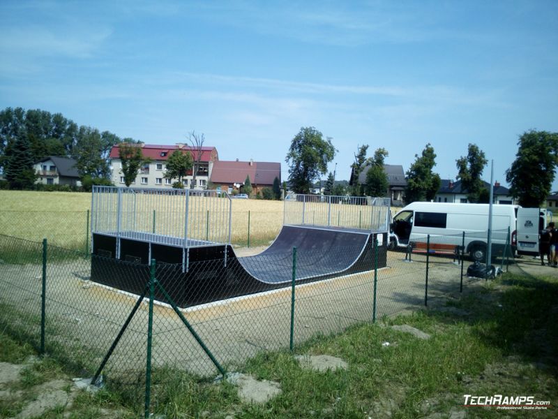 Skatepark Trzcinica - miniramp