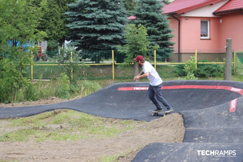 Pumptrack - atrakcja na imprezie dla młodzieży