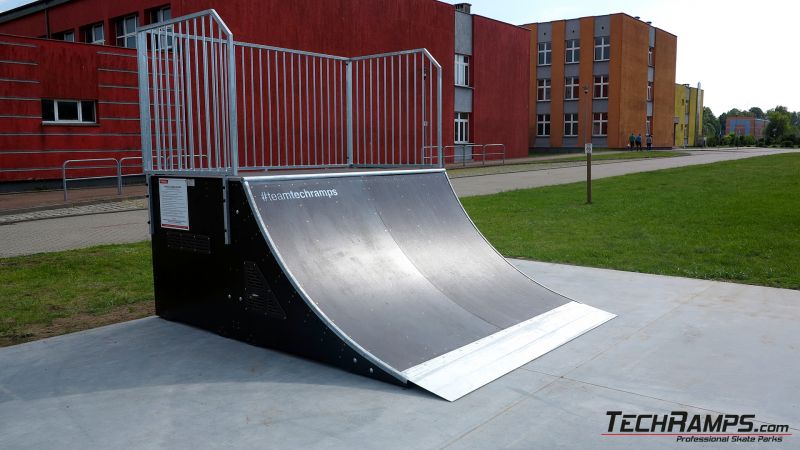 Quarter pipe in Biały Bór