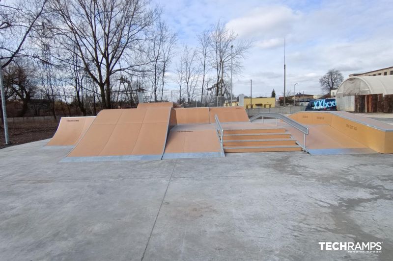 construction of a skatepark 