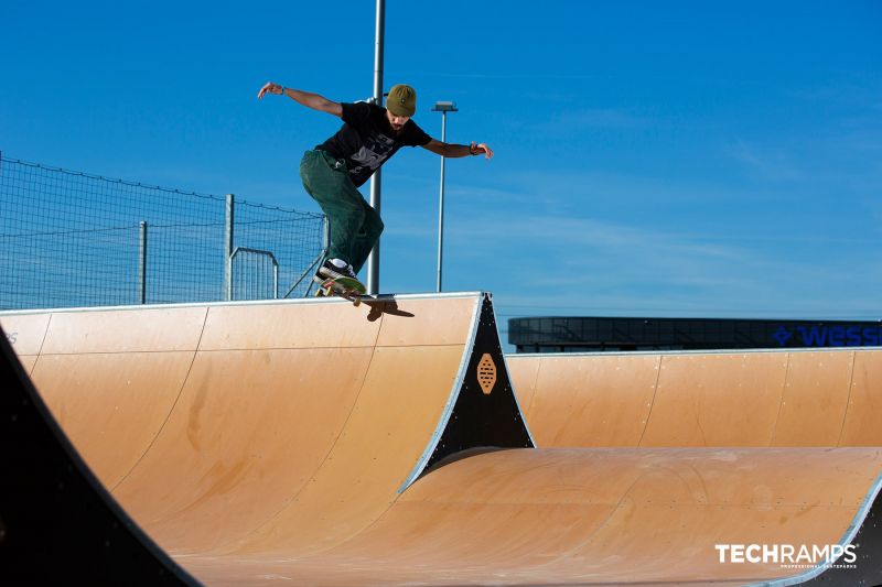 Skatepark by Techramps