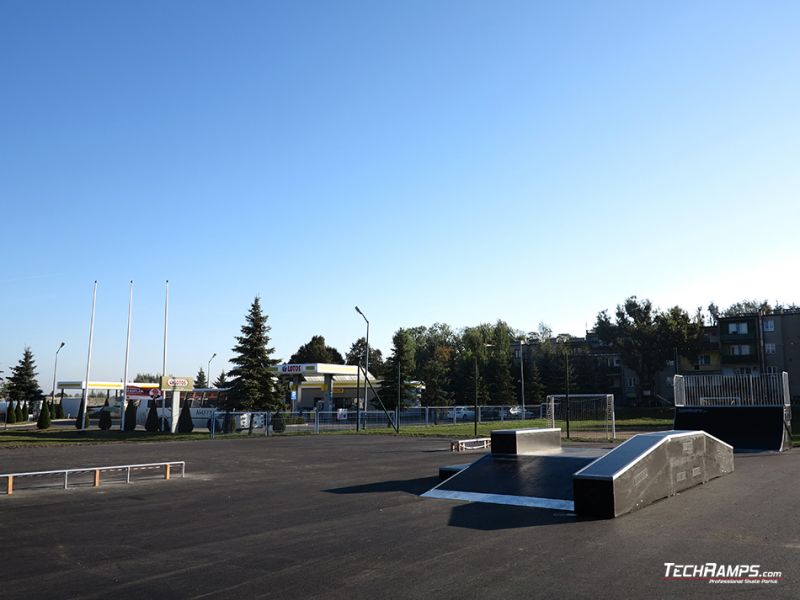 wooden skatepark