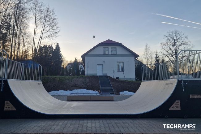 Modulær skatepark - Zakliczyn Modulær skatepark - Zakliczyn