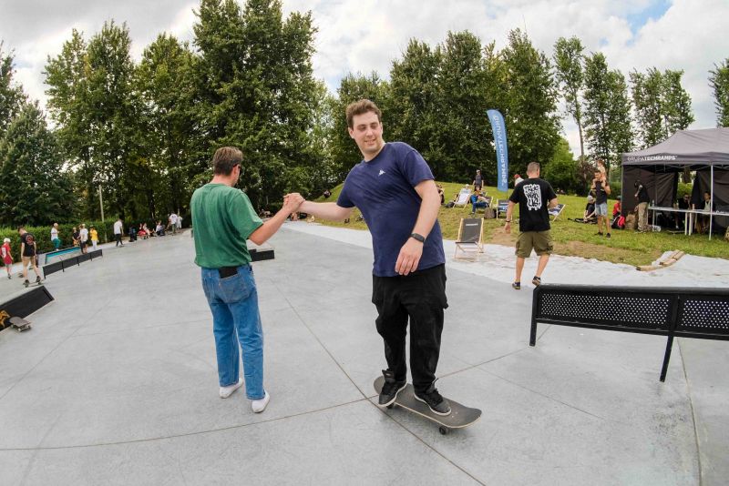 Halo Jam - Skatepark os. Widok 