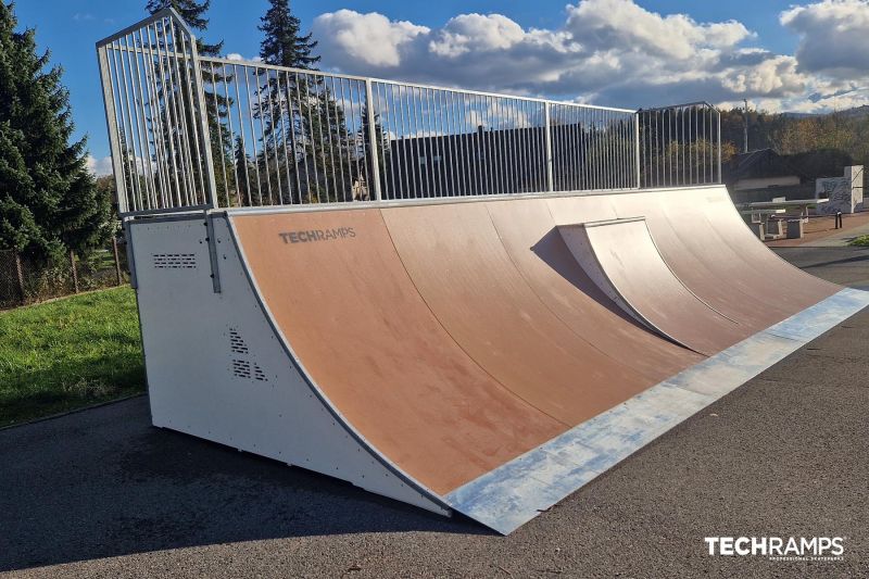 Skatepark Maków Podhalański - Ouater Pipe + Mini Quater 