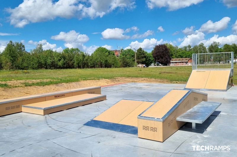 Przeszkody skatepark 