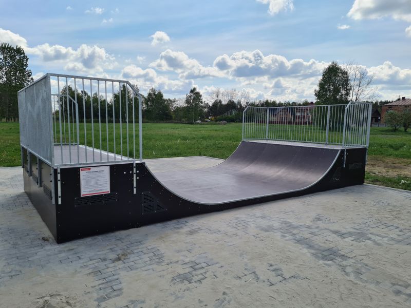 Przykład skateparku 