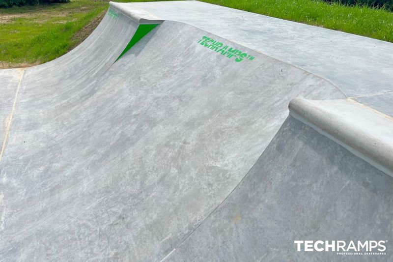 Wierzchowo skatepark 