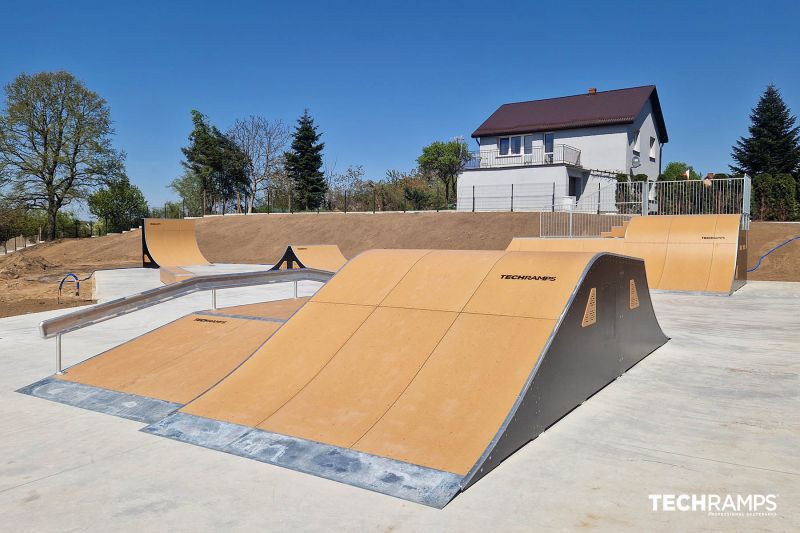 Rollin+ Quarter pipe 90° pyramid - skatepark 