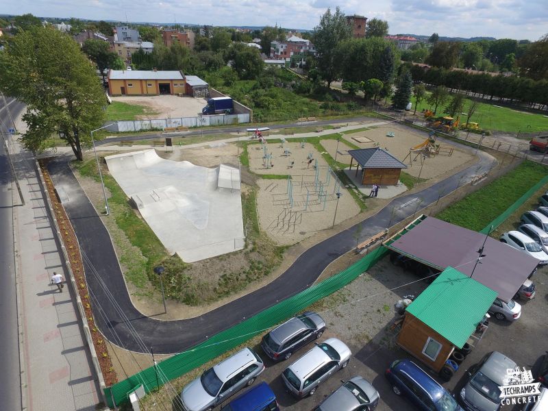 rozbudowa skateparku w przemyślu