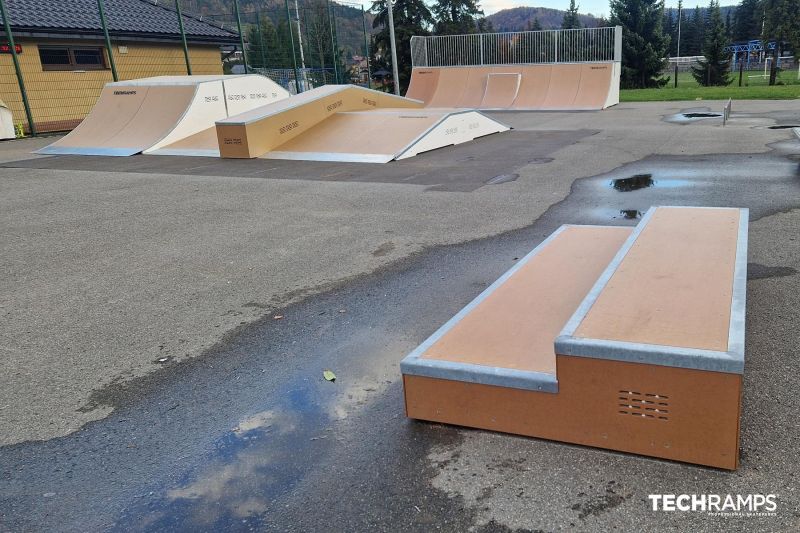 polyetylénový skatepark 