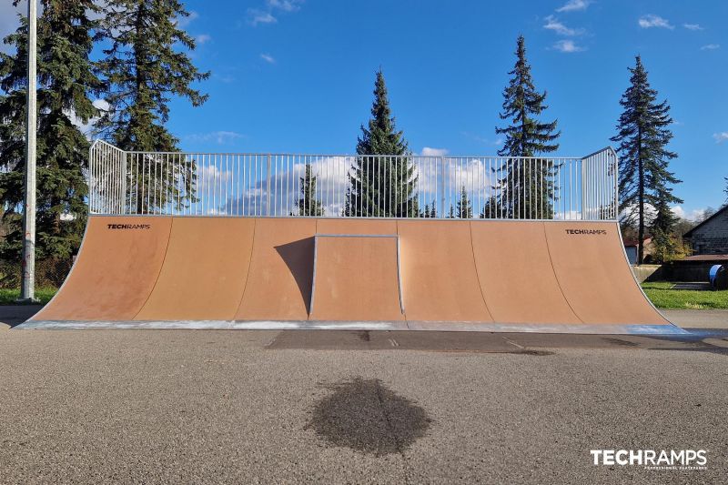 polyetylénový skatepark 