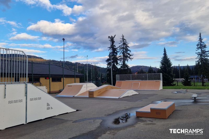 polyetylénový skatepark 