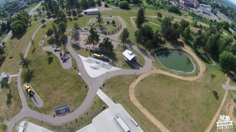 skatepark betonowy 