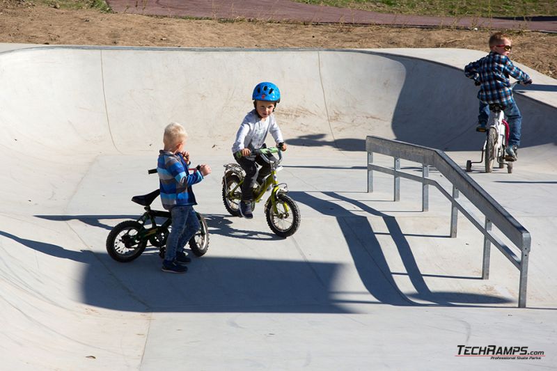 skatepark betonowy