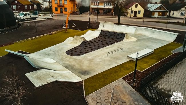 Skatepark Adamów 