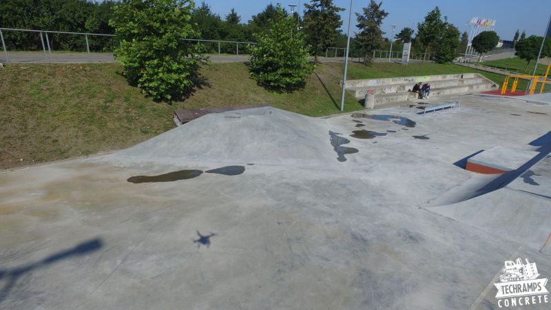 Skatepark z betonu