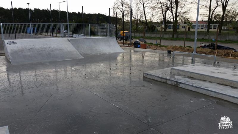 skatepark betonowy dobra 