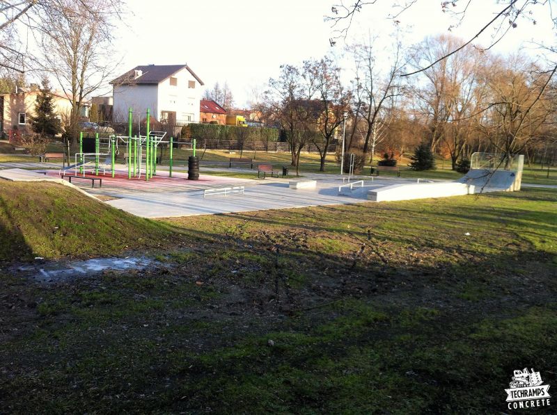 skatepark betonowy knurów