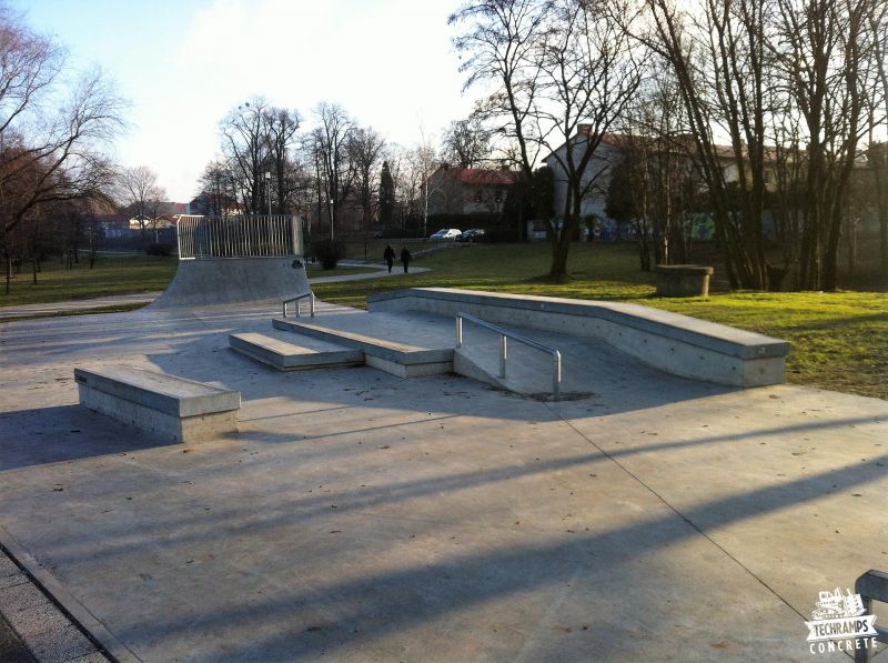 skatepark betonowy knurów